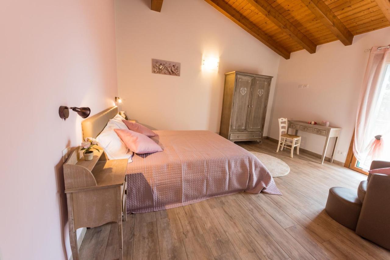 Sara&Sara Alloggio Agrituristico Savorgnano Exterior photo